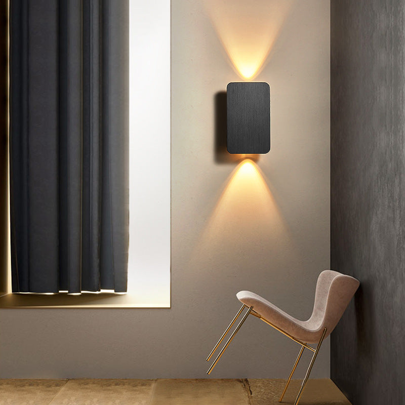 Applique murale carré LED Luminaire Essenza pour chambre et salon, design minimaliste géométrique en 5 coloris.