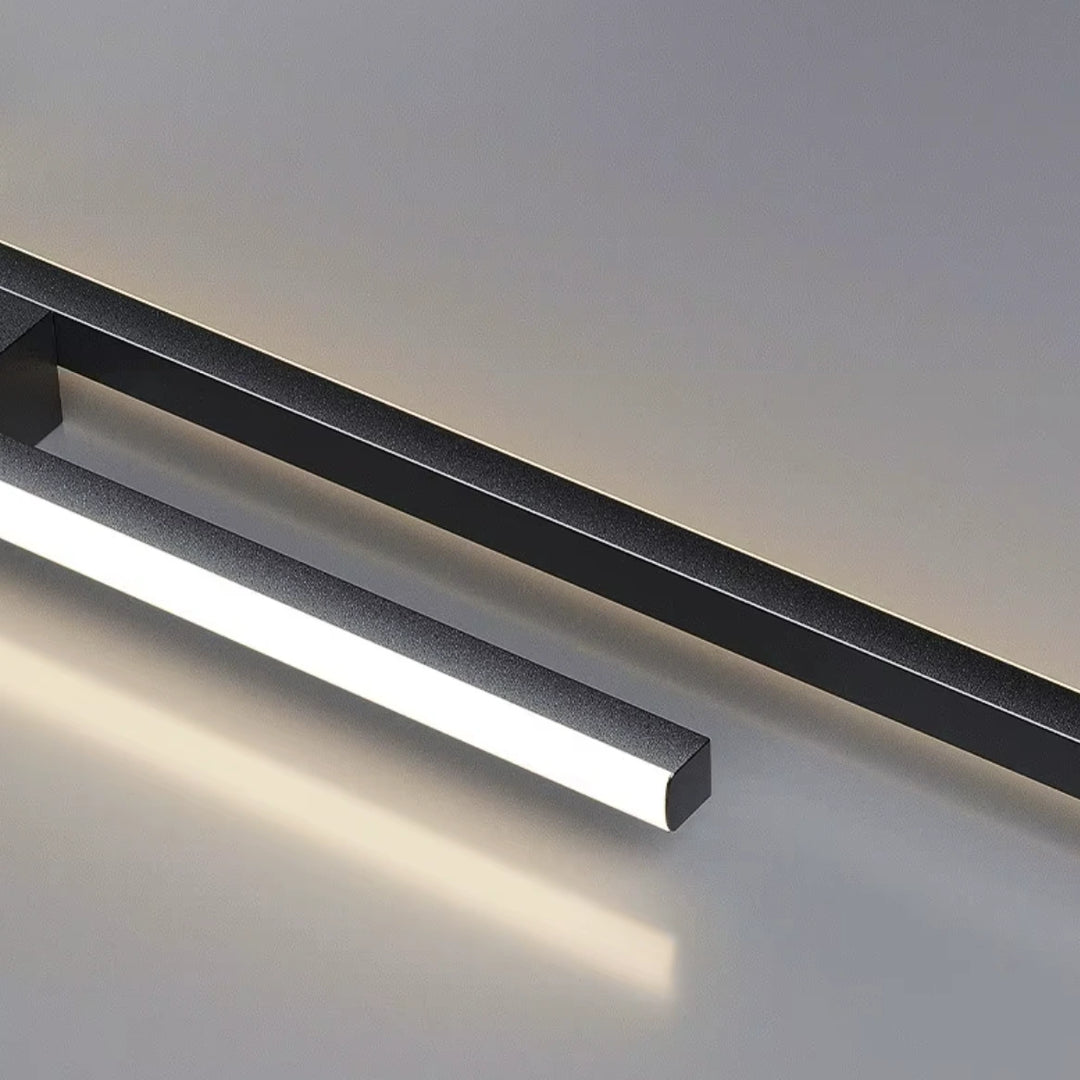 Applique murale LED linéaire Luminaire Essenza, lumière architecturale épurée en noir ou blanc, fixation murale moderne.