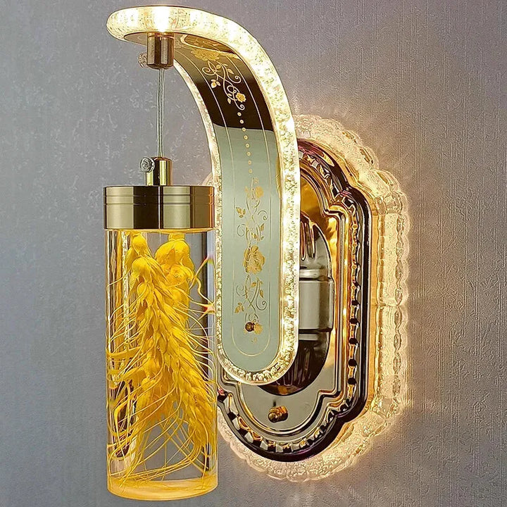 Applique murale LED de luxe Luminaire Essenza, design nordique moderne avec finition élégante et éclairage doux.