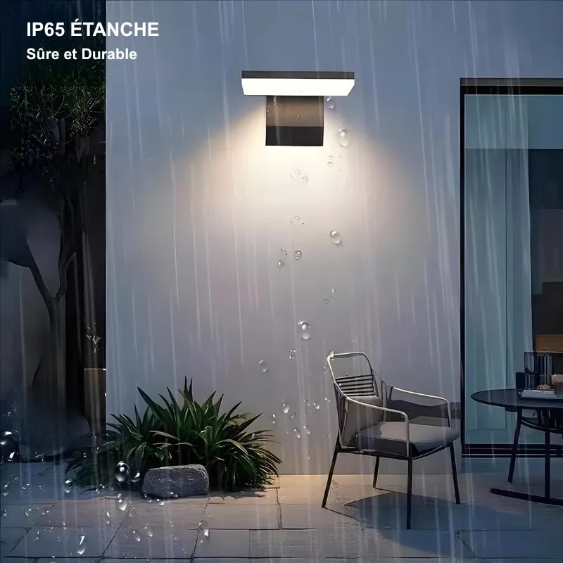 Applique murale LED extérieure moderne et minimaliste Luminaire Essenza avec détecteur de mouvement, en noir ou blanc, lumière chaude