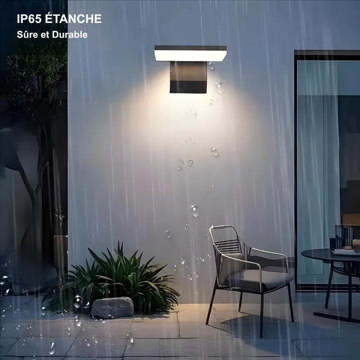 Applique murale LED extérieure moderne et minimaliste Luminaire Essenza avec détecteur de mouvement, en noir ou blanc, lumière chaude