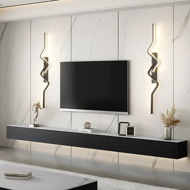 Applique murale LED Longiligne Luminaire Essenza, moderne et décorative, 80 cm, blanc froid 5500-7000K, design élégant.