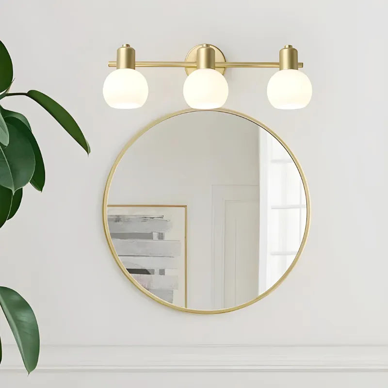 Applique murale salle de bain LED rotative en métal et verre, moderne et élégante, pour éclairage efficace et design contemporain.