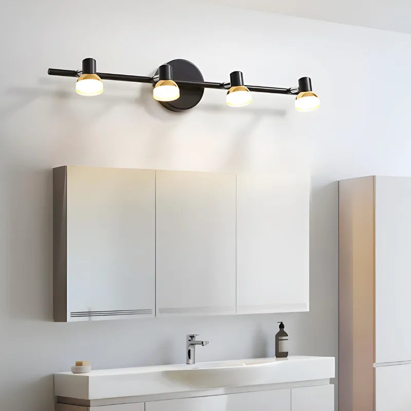 Applique murale salle de bain LED rotative moderne Luminaire Essenza avec trois têtes or et blanc naturel, éclairage élégant.