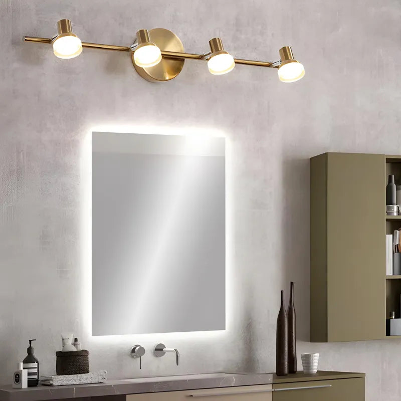 Applique murale salle de bain LED rotative moderne Luminaire Essenza avec 4 têtes, finition or et blanc naturel.
